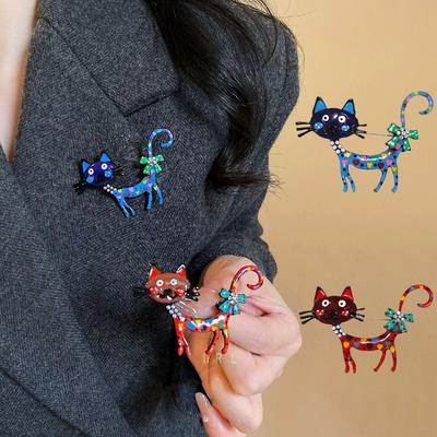 Broches et bijoux de corps
