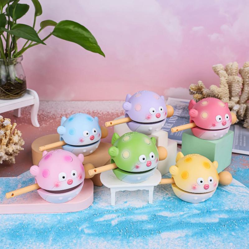 The Cute Wooden Fish Tapping Music, Stress-relieving Toys, Desktop Ornaments, and Funny Percussion Instruments for Students