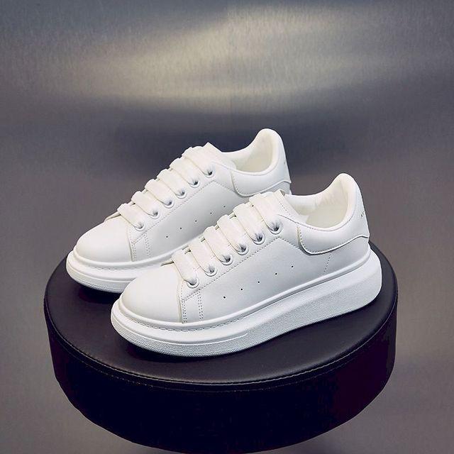 Ricaqico Korean Round Toe White Shoes Women Spring Summer All -Match Thick Bottom Heightening Casual Shoes Fashion Sneakers