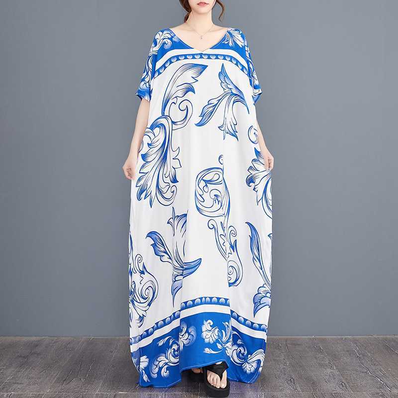 The Real Shot Is In Stock, and the Sunscreen Robe Is Loose and Large Size Flying Edge Beach Cotton and Silk Split-ended Floor Mopping Dress.