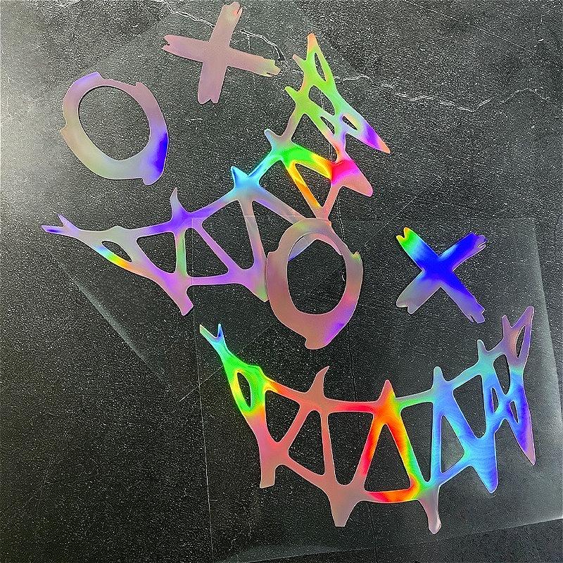 1 Stück Teufel Lächelndes Gesicht Laser Motorradaufkleber Wasserdicht für DIY Roller Auto Fenster Heckscheibe Universal Vinyl Aufkleber