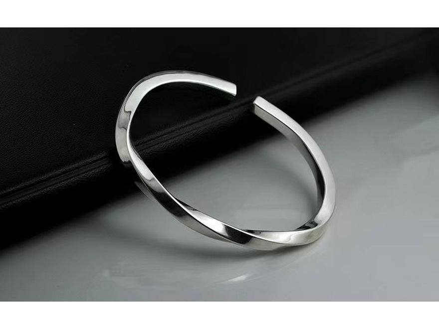2023 Retro Men's Geometric Woven Cable Open Bangle in Silver-Plated Copper