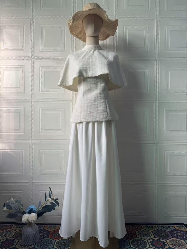 Elegant Light Luxury Long Sleeve Autumn Evening Gown 2025