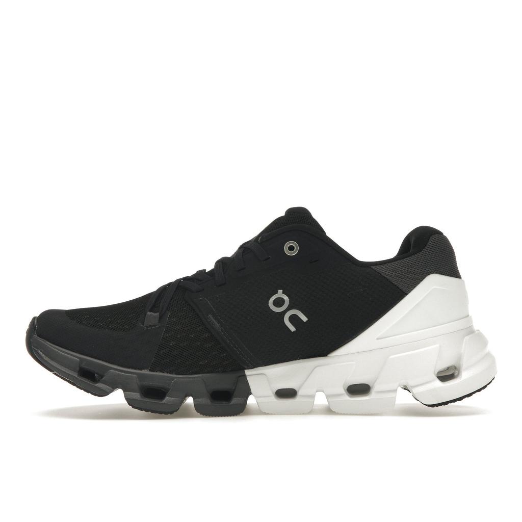 ON Cloudflyer 4 Czarne Białe Damskie Sneakersy 71.98671