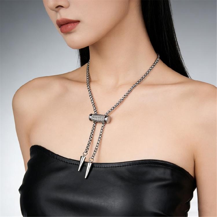 Fashion Forward Slidling Tapered Pendant Neck Chain Fashion Necklace For Creative Daily And Effortless Wear