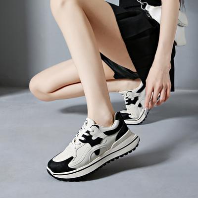 Lente en Herfst Nieuwe Casual Mode Simpel Comfortabel Slank Ronde Neus Kleurblok Antislip Sexy Sportschoenen voor Dames