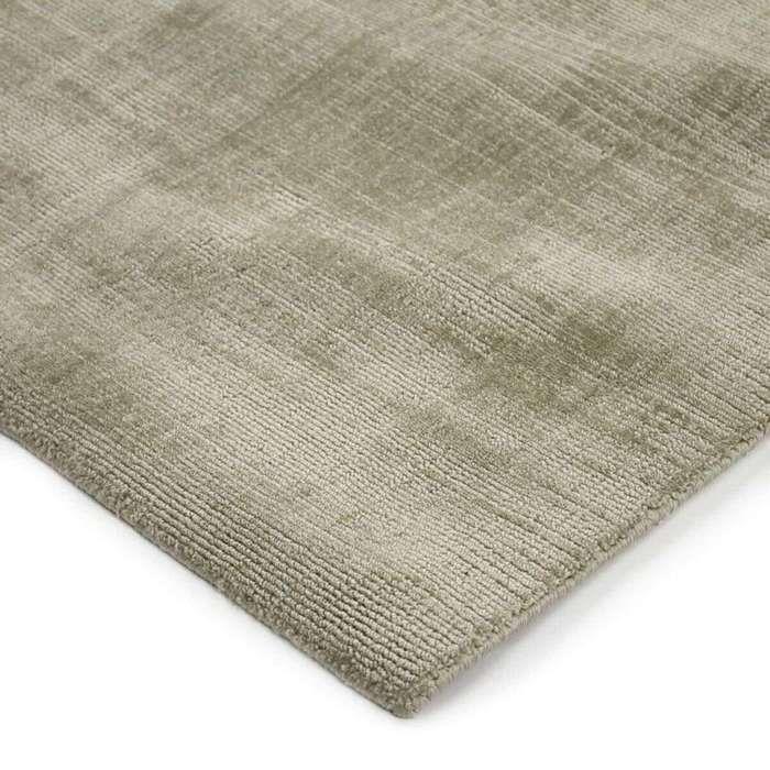 Tapis salon aspect velours vert clair 160x230