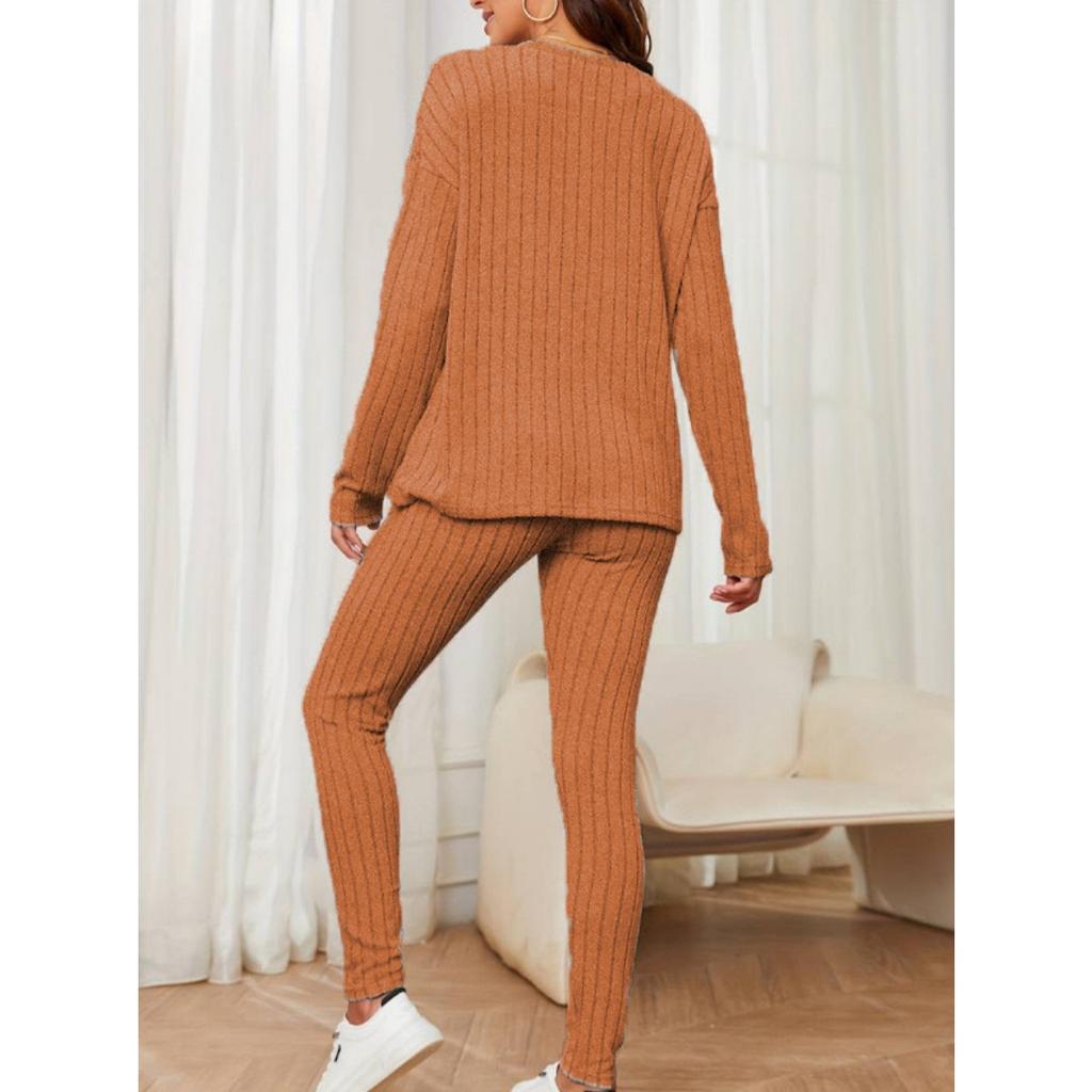 Female Suit, Autumn New Fashionable Casual Temperament Loose Round Neck Pit Stripe Knitted Suit for Women