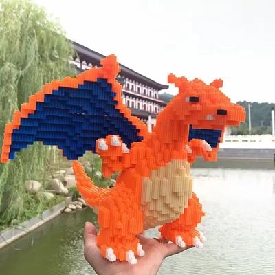 Dragon Cracheur de Feu Pokemon Non Toxique Modèle Assemblé Briques de Construction Jouet Pour Cadeaux d'Enfants Micro Puzzles Jouets Décoration de Bureau