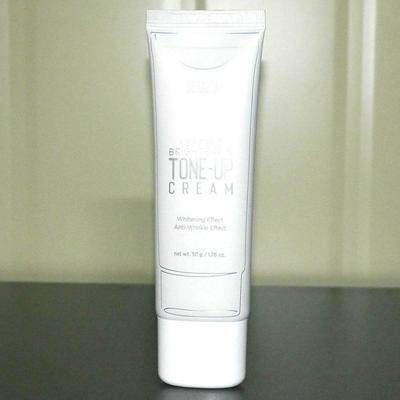 Trattamenti viso – Creme e lozioni per il viso
