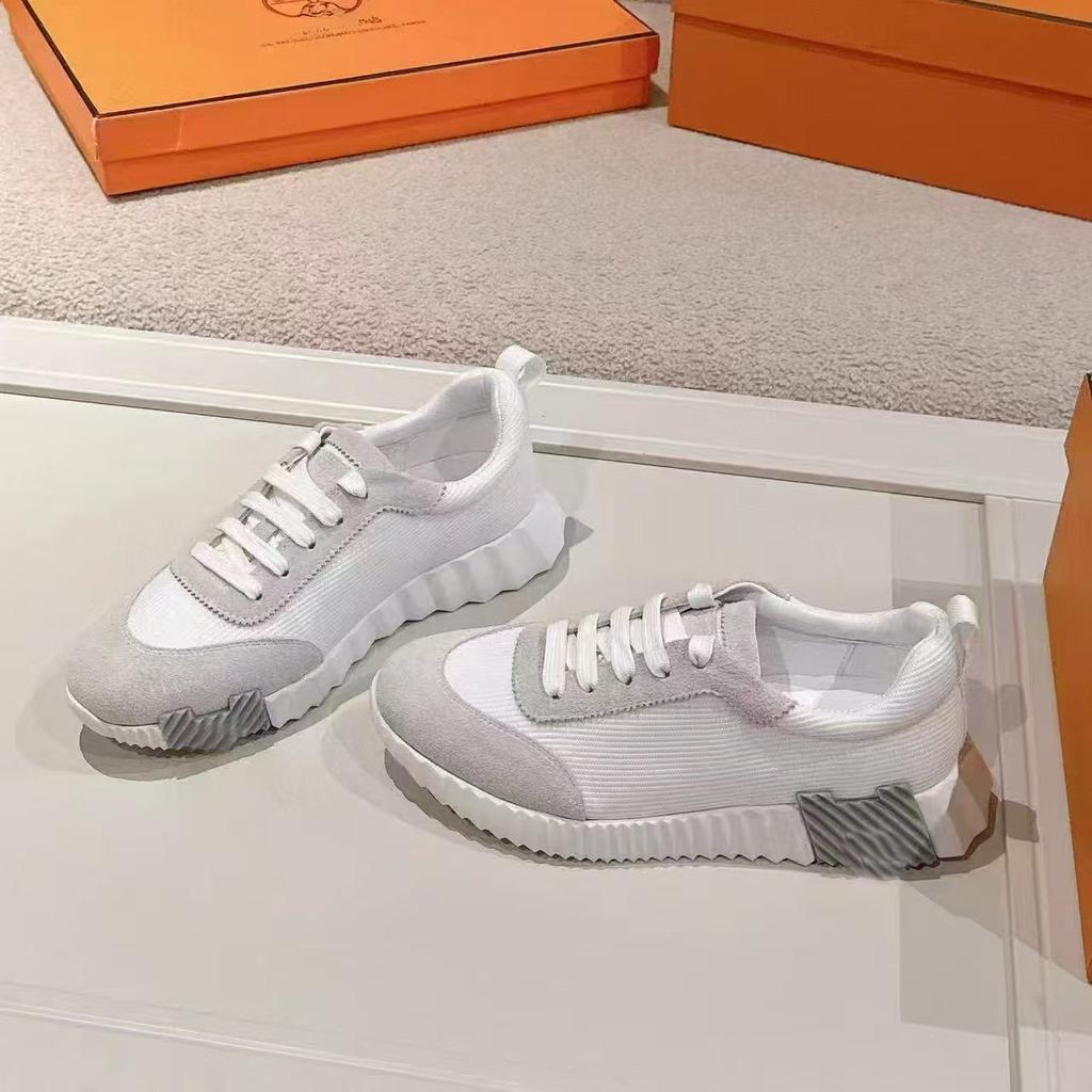 Zapatillas versátiles de cuero para hombre que aumentan la altura, zapatos blancos casuales transpirables para hombre y mujer, zapatillas de plataforma negras para hombre