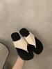 Niche flat-bottomed sandals women's shoes outer wear 2025 new summer fashion shoes cool slippers beach shoes