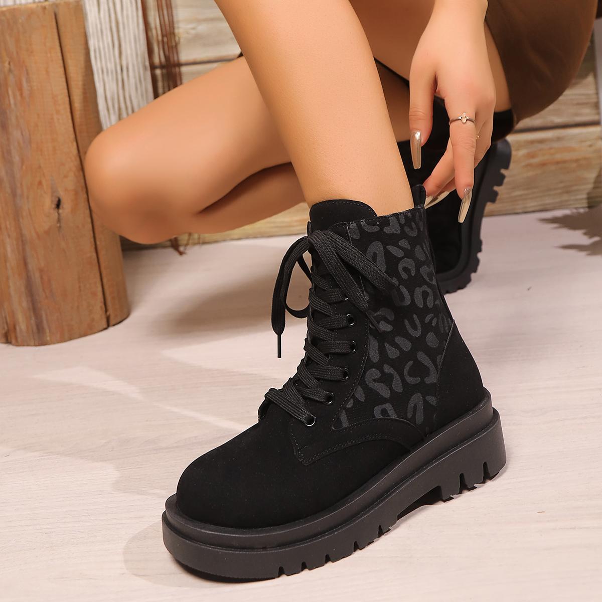 

Женские ботинки 2024 года, осенние женские ботильоны на платформе, танкетке, на высоком каблуке, короткие ботинки, новый модный дизайн, молния, косплей, обувь для женщин 36 чёрный