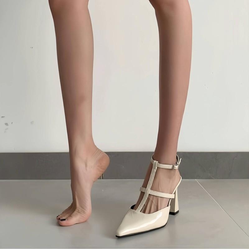 

Французькі нішеві босоніжки на високих підборах жіночі 2025 нові літні зі спідницею модні жіночі темпераментні гостроносі нюдові туфлі-човники 40