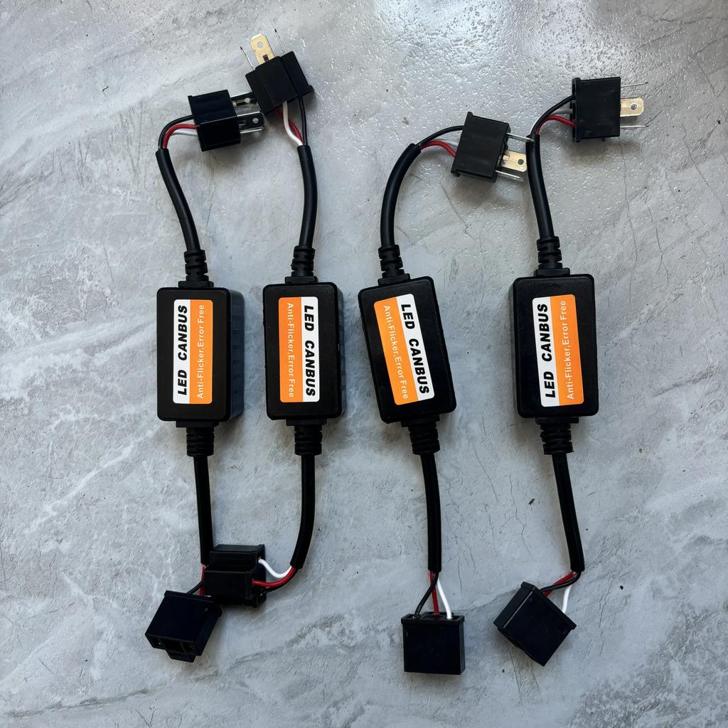 1~4PCS H1/H4/H7/H11 9006 9007Automotive LED Decoder 12V Black Anti-Flicker LED Canbus Decoder Adapter Anti-Flicker Interference
