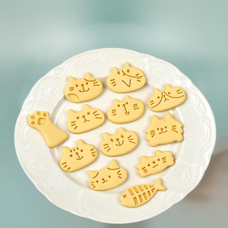 Cartoon Cat Fish Shape Cookie Stamps Cat Paw Biscuit Embossers Molds Fondant Cake Decoration Tools Outdoor Tableware