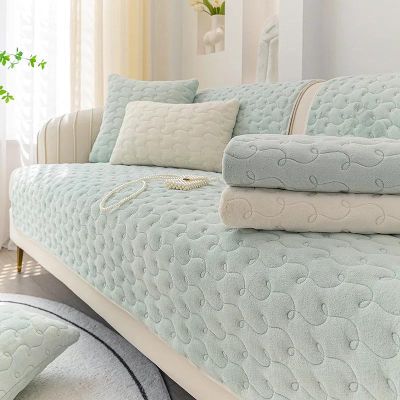 Plyšový polštář na pohovku Zahuštěný mléčný samet Malý čerstvý potah na pohovku Obývací pokoj Čtyřsezónní polštář na pohovku Jednoduchá moderní protiskluzová podložka