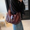 PU Hobo Bag Women's Fashion Shoulder Tote with Star Detail Buckle Closure Large Capacity Daily Handbag