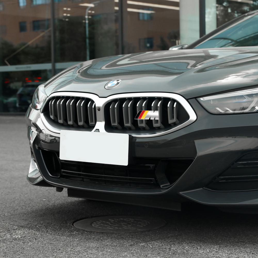 3D Car M Letter Front Grille Badge Emblem Sticker For Bmw Performance E90 E46 E60 F30 F10 E39 F20 E87 E36 G20 G30 X5 E30 F31 F11