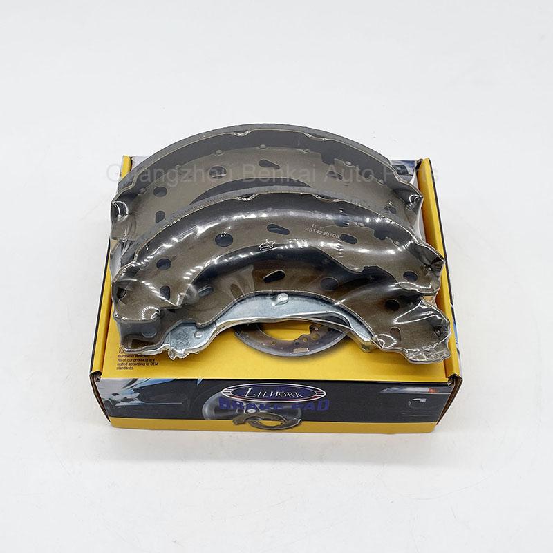 Brake Shoe A 4514230108 for Mercedes Benz Smart FORTWO CABRIO R51 4514230008