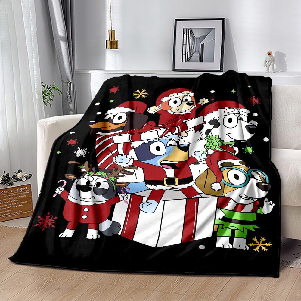 Yellow Robotic Hero Blanket Comfortable Suitable for Sofa Picnics Bed for All Seasons Stylish Decor Perfect Gift for Relatives and Friends