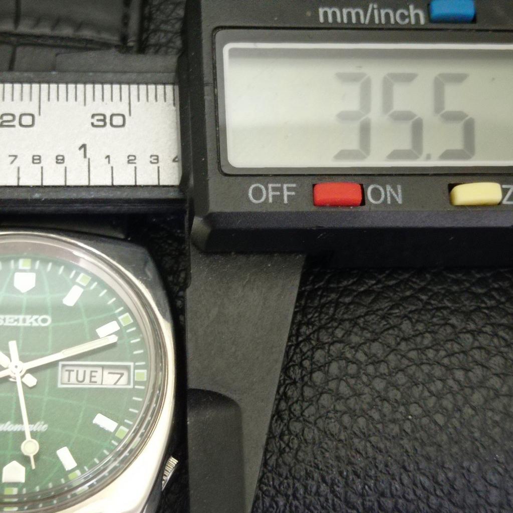 Seiko AUTOMATIC 6309A JAPAN MENS VINTAGE GREEN COLOR DIAL WATCH A701582-5 R206b-a701582