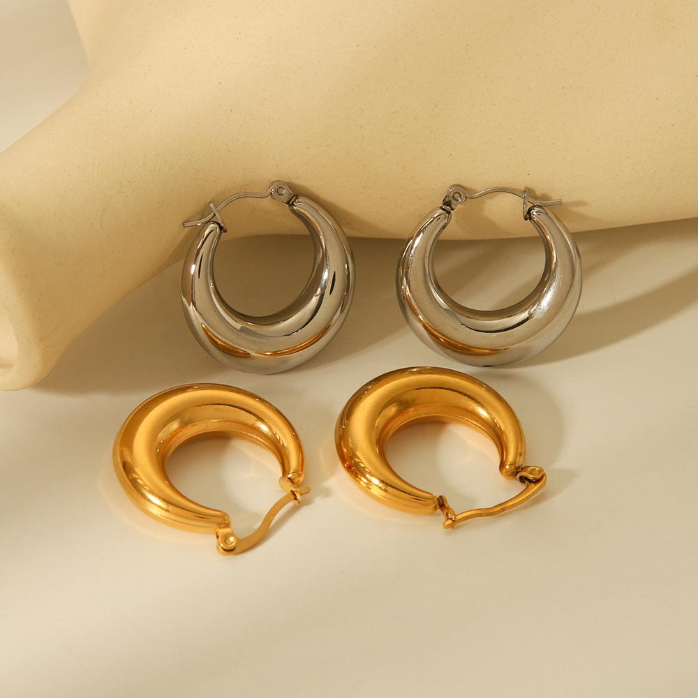 Fashionable Niche Design High-end Titanium Steel Gold-plated Geometric Earrings, Elegant Hollow Round Style for Women
