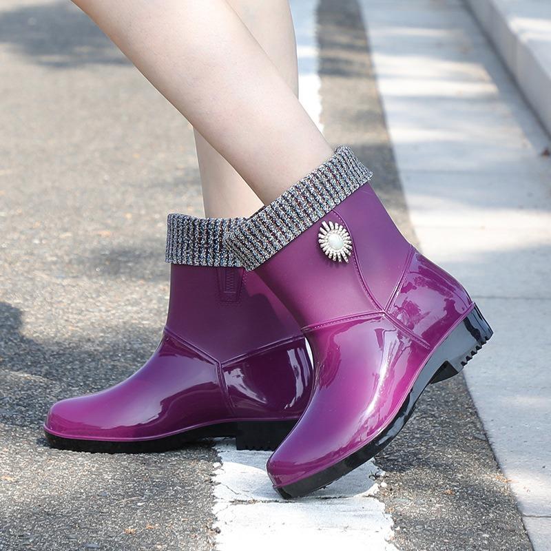 New fashion rain shoes women's medium tube non-slip warm thickened wear-resistant rain boots cotton kitchen overshoes