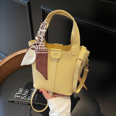 New Fashion Handbag Shoulder Bag Versatile Messenger Bag