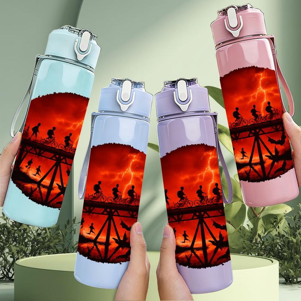 1PC Red Moon Landscape Art 750ml Color Plastic Sports Water Bottle Leakproof Flip Straw Lid Suitable for Sports Office Home Use