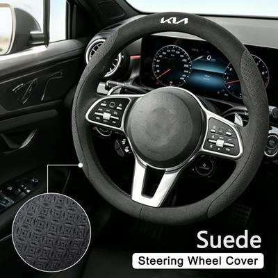Accesorii pentru interiorul mașinii – Mânere şi huse pentru volan