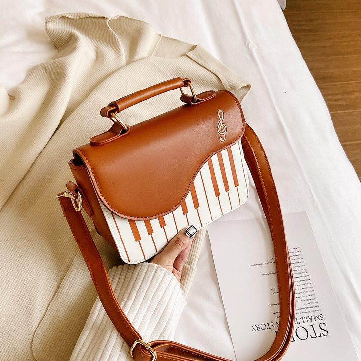 Damen Umhängetasche Piano Brown TRB 2364 Einheitsgröße