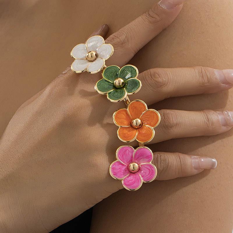 Gold Plated Colorful Enamel Flower Ring Elegant Dainty Floral Pattern Skin-friendly for Women Daily Date Wear Accessory