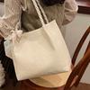 Skulderveske med stor kapasitet for kvinner Ny stil Moteabel Enkel Casual Moteabel Pendling Arbeid Håndbåret Tote-veske for kvinner