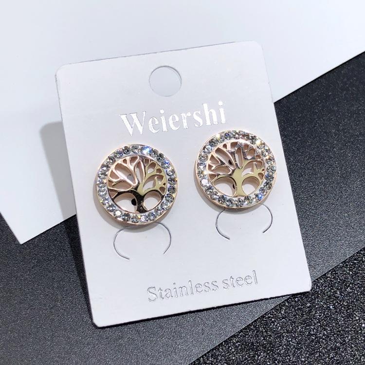 Japanese and Korean 18K Rose Gold Titanium Steel Zircon Stud Earrings, Femininity Simple Four-leaf Clover Black Earrings Internet Celebrity