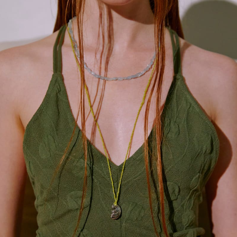 

Third movement Shell Necklace (Green) OS