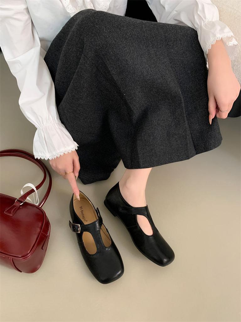 Fashion IPPEUM Women Ballet Flats Shoes Square Toe Buckle Black PU Leather Vintage Ballerina Shoes