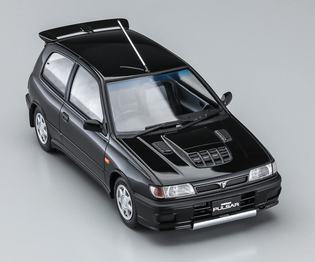 Hasegawa Historic Car Series Nissan Pulsar Plastic Model Kit HC47 1/24 (RNN14) GTI-R