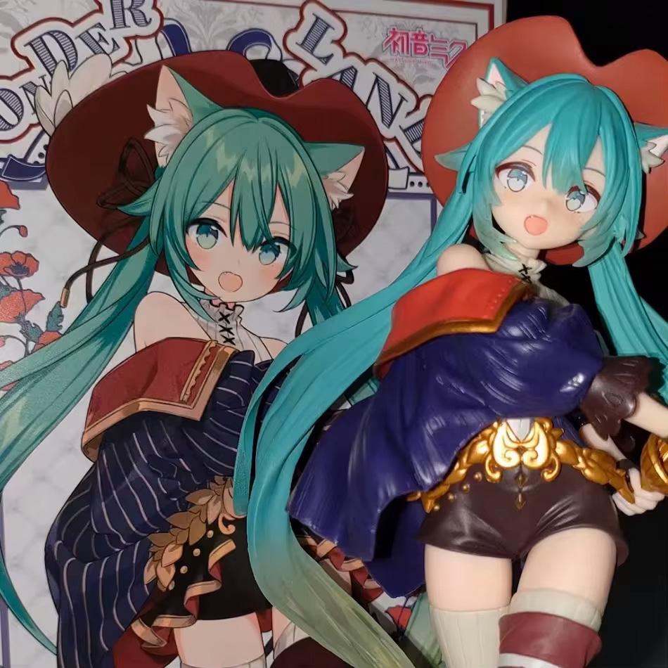 New Hatsune Miku Desktop Action Figure Tale Wonderland Miku Puss in Boots Anime Figurine Kawaii Girl Model Toy Adorable Decor