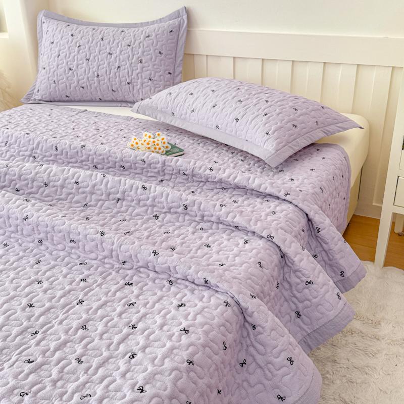 1Pc Purple Flower Quilted Bedspreads For Bed Thick Patchwork Blanket Single/Queen/King Floral Style Quilted Duvet Soft Bedspread