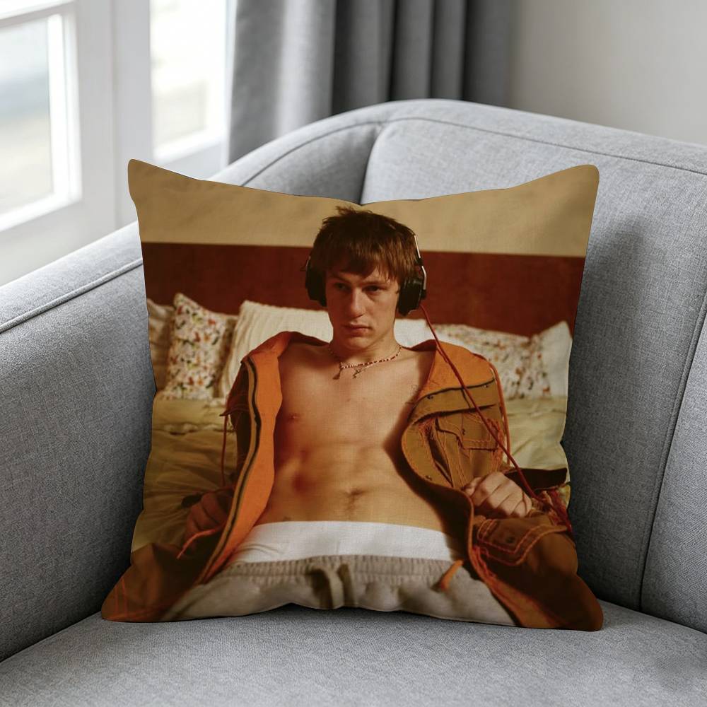 Hot Singer MMalcolm toddd Pillow cover gift High definition digital printingSurprise vivid pattern Household