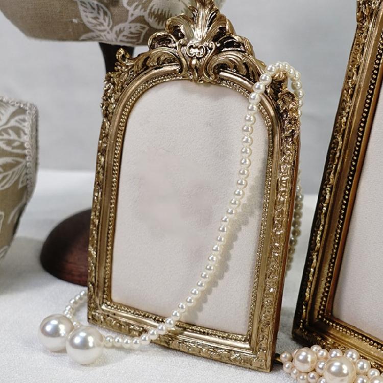 Vintage Inspired Earring Necklace Display Stand Flannel Lined Resin Frame Jewelry Organizers For Home Store Decoration