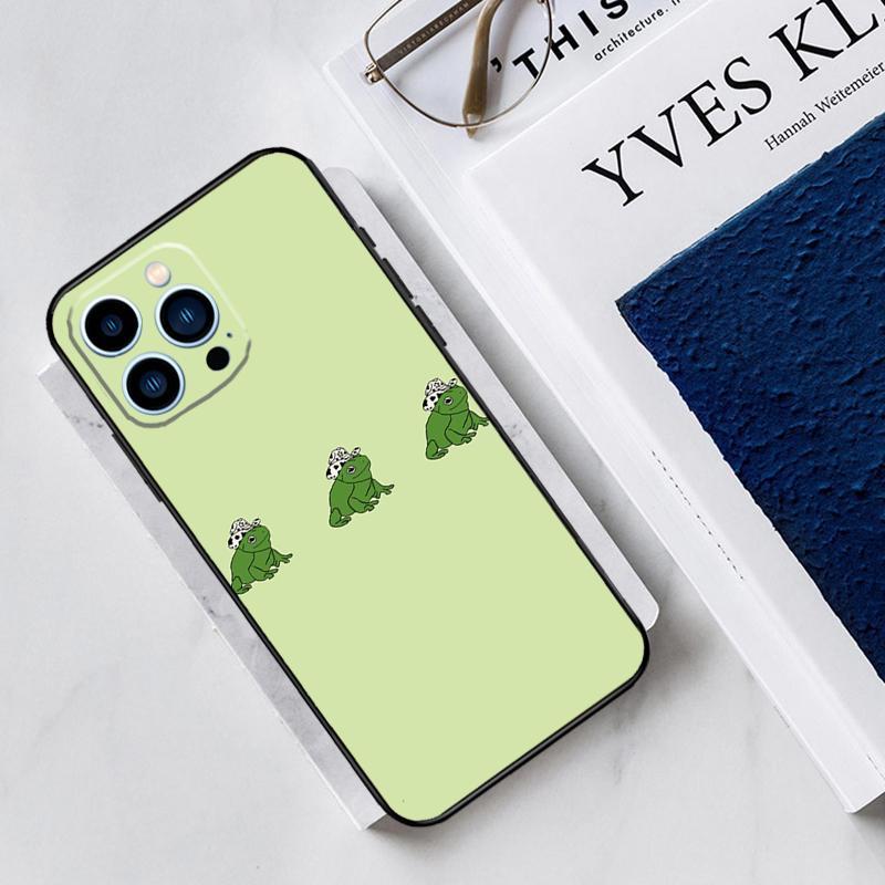 Cute Green Frog Case For iPhone 17 Air 15 14 13 12 11 16 Pro Max Mini 16 15 Plus 16e Funda Silicone Cover