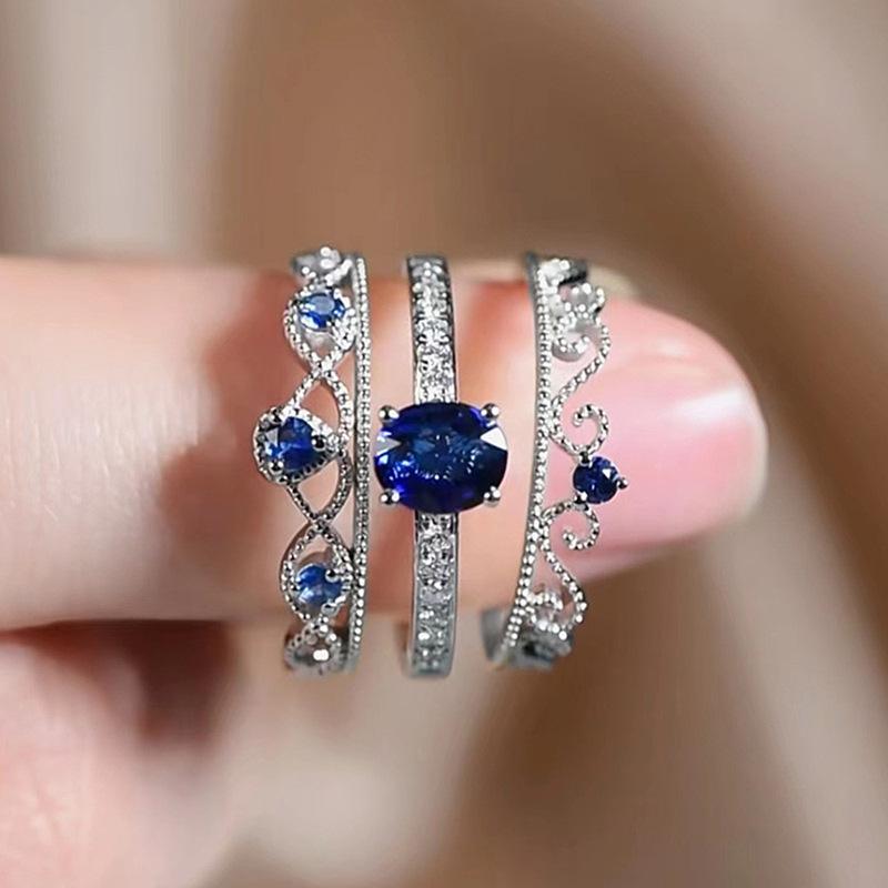 

3pcs Set Blue Stone Crown Rings for Women Crown Engagement Wedding Band Women s Claddagh Sterling Silver Ring Set 9 синій