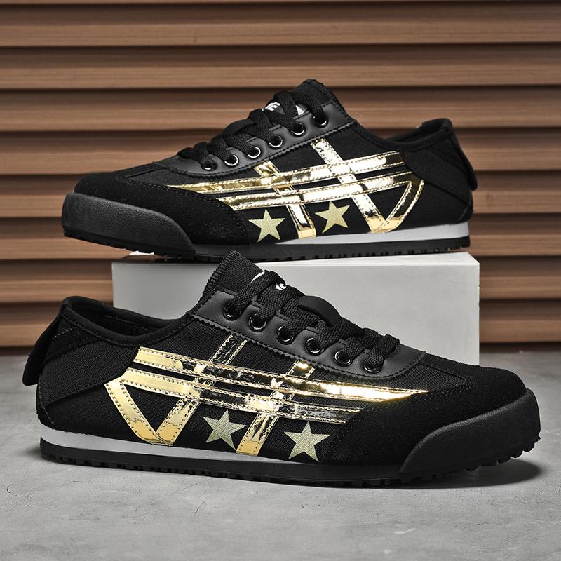 

Classic Canvas Men Casual Shoes Fashion Male Breathable Walking Sport Sneakers Lightweight Couple Flats Slip on Men Tennis Shoes 38