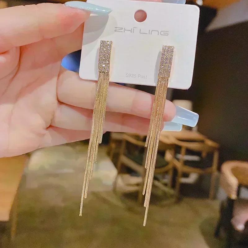 Exquisite Zircon Drop Pendant Golden Earrings for Women Fashionable Personalized Daily Accessories Party Zircon Birthday Gifts