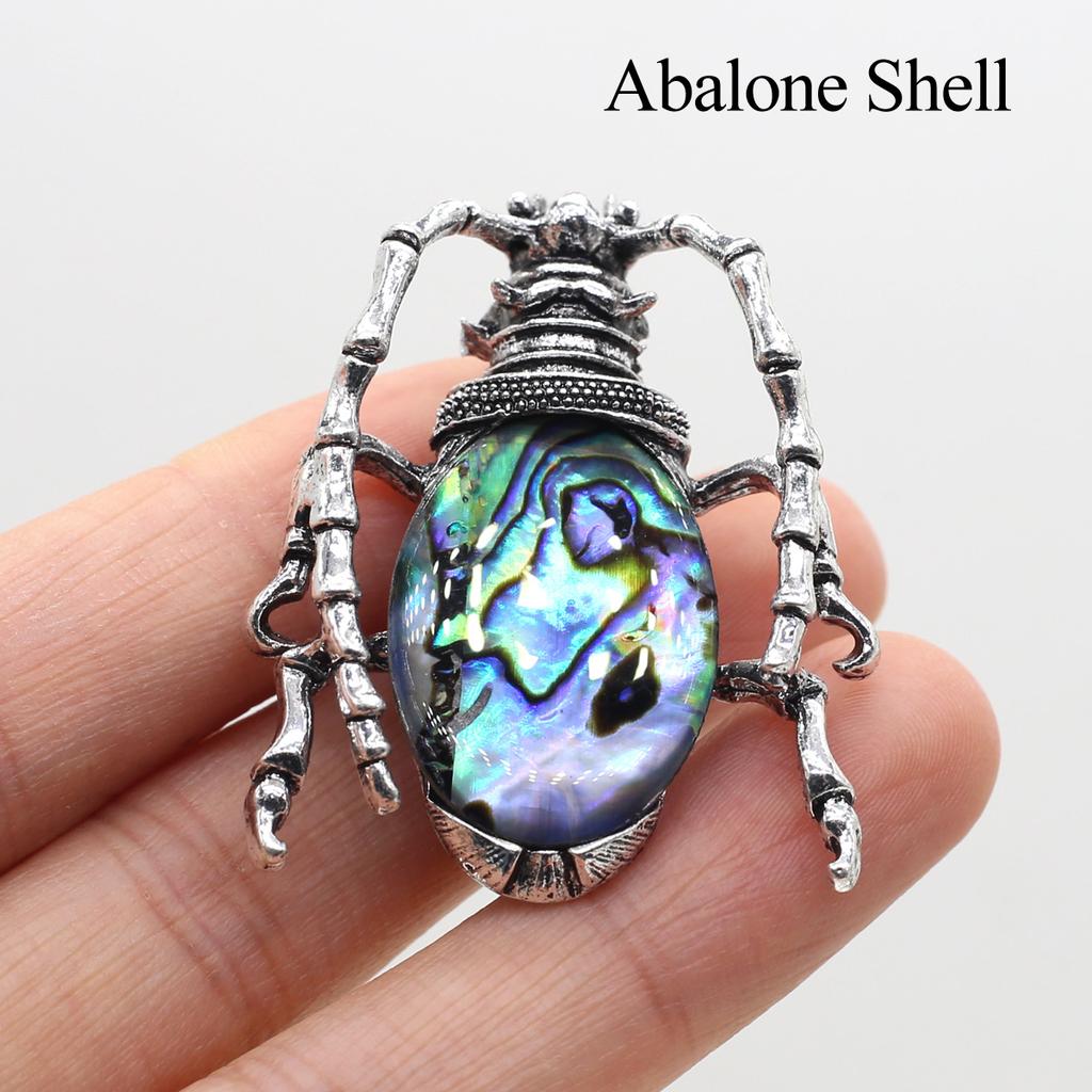 1Pc, Natural Stone Shell Beetle Pendant Brooch, Aura Healing Crystal Quartz Jade Gems Charms Brooch Pin for Jewelry Making DIY Halloween Crafts Gifts