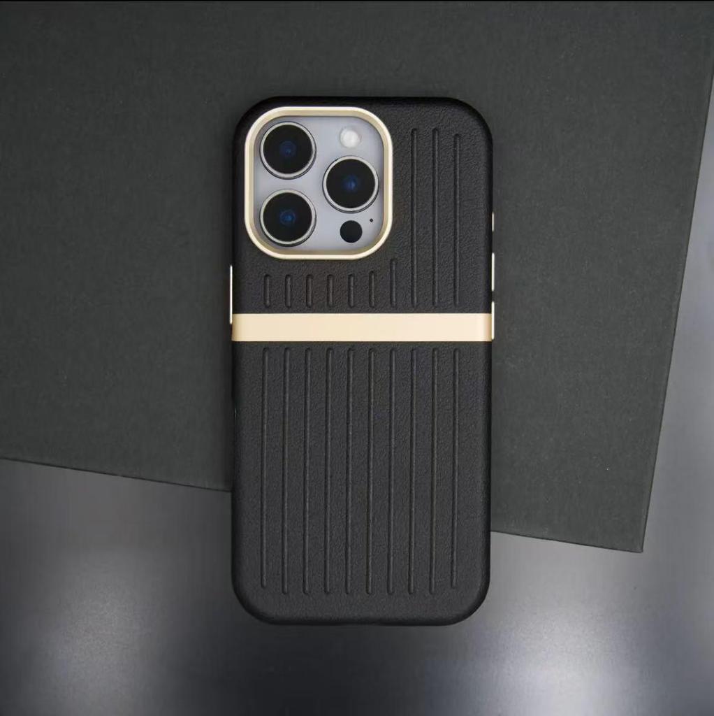iPhone 17 Pro Max Leather Stripe Magnetic Anti-Fall Case