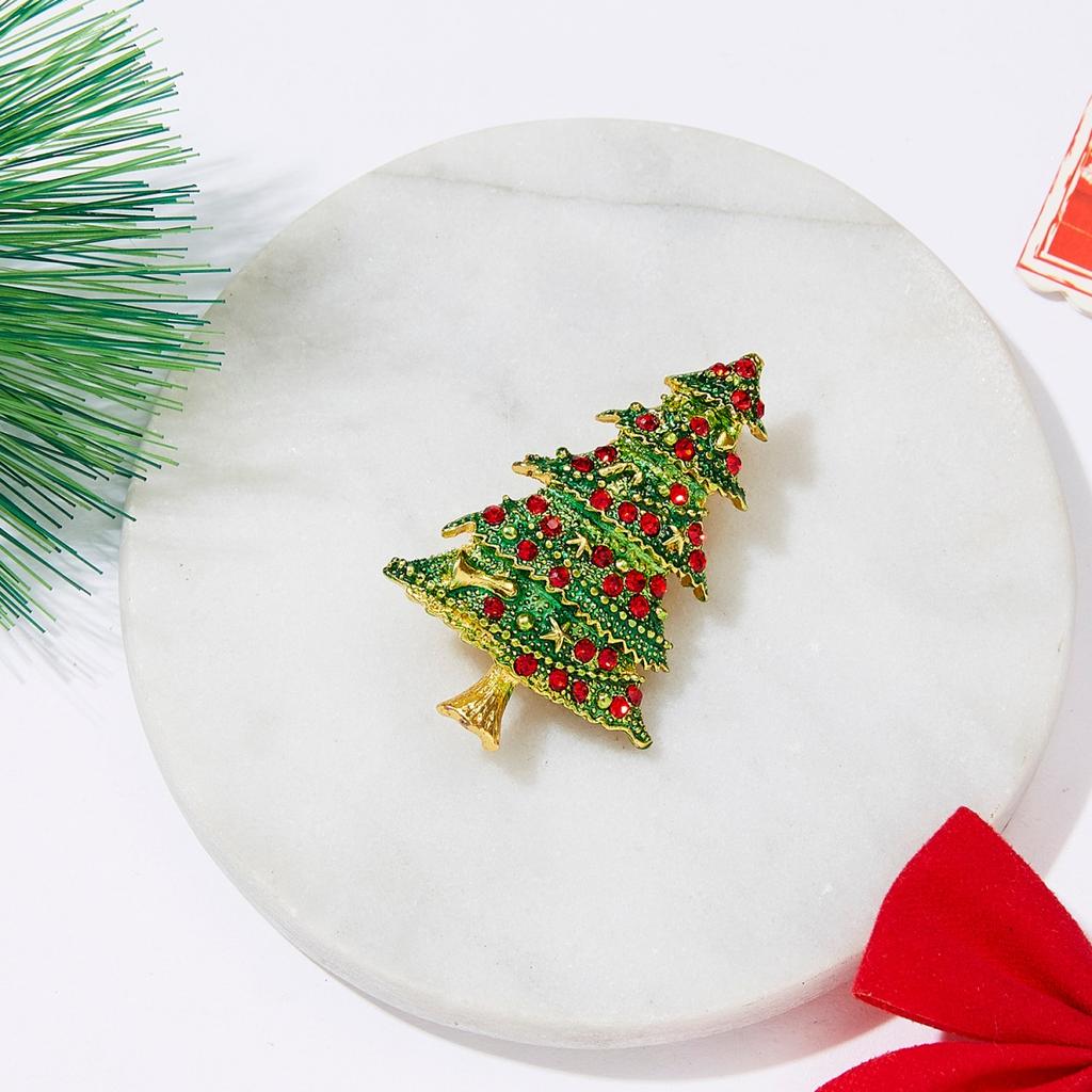 Christmas Green Enamel Red Rhinestone Star Xmas Tree Brooches Pins New Year Festival Badges Holiday Jewelry Gifts For Women Men