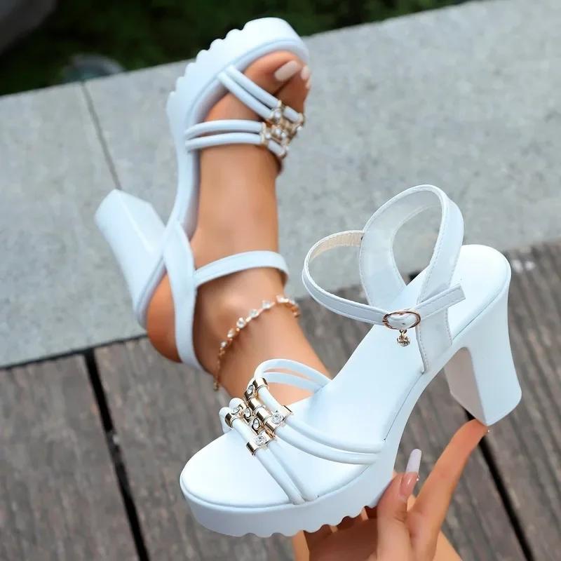 Ladies Shoes Summer Platform Buckle Strap Women's Open Toe Sandals Outdoor Metal Decoration Versatile Daily Party Heeled Sandals
